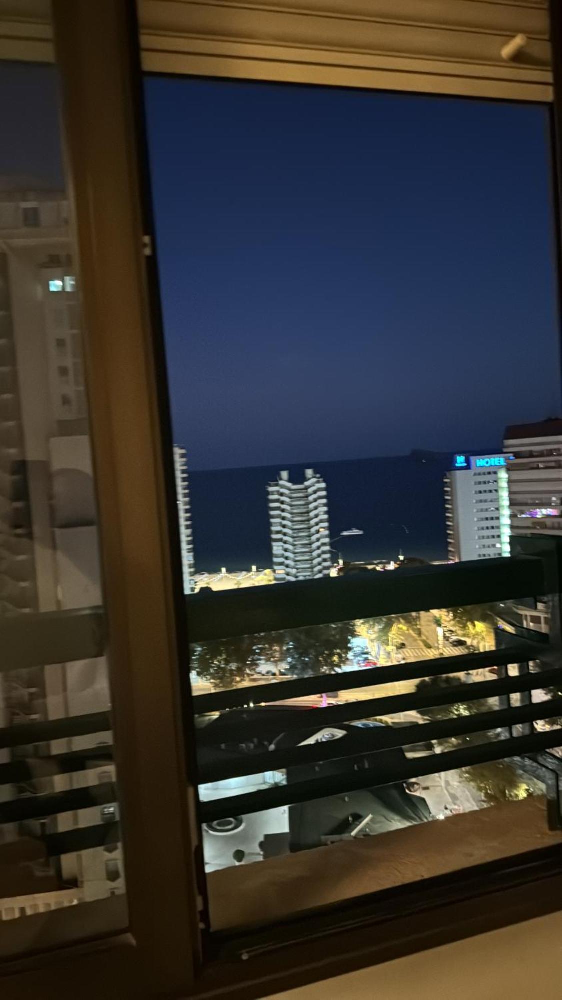 Apartamento Centro Benidorm Esterno foto